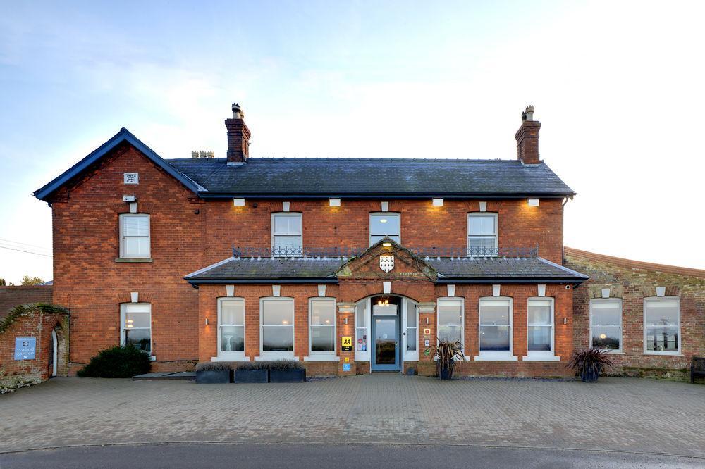Titchwell Manor Hotel Экстерьер фото